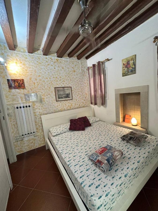 Sleep In Venice